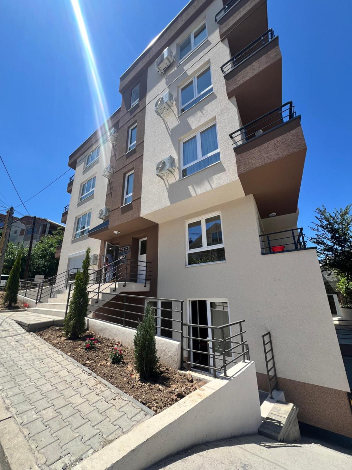 New Garden Apartment Скопие Екстериор снимка